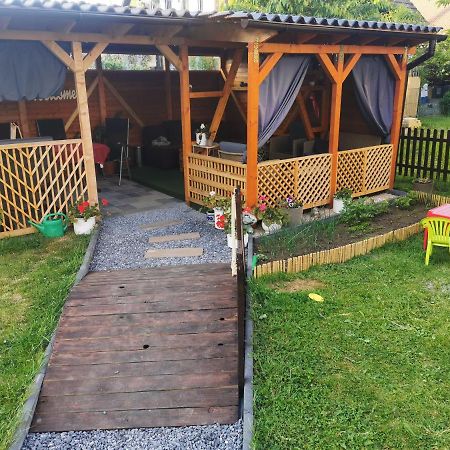 4-Zimmer-Wohnung Mit 6 Betten Bad Oeynhausen Bagian luar foto