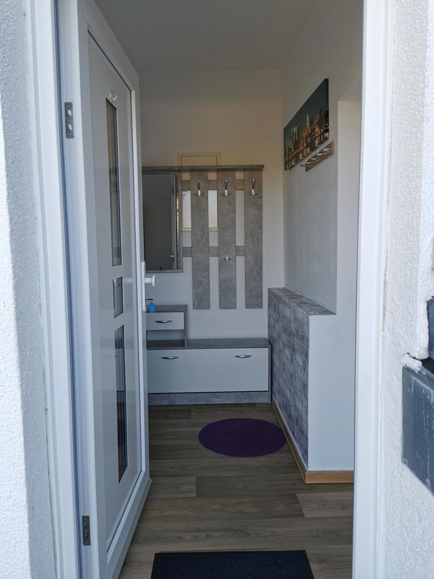 4-Zimmer-Wohnung Mit 6 Betten Bad Oeynhausen Bagian luar foto